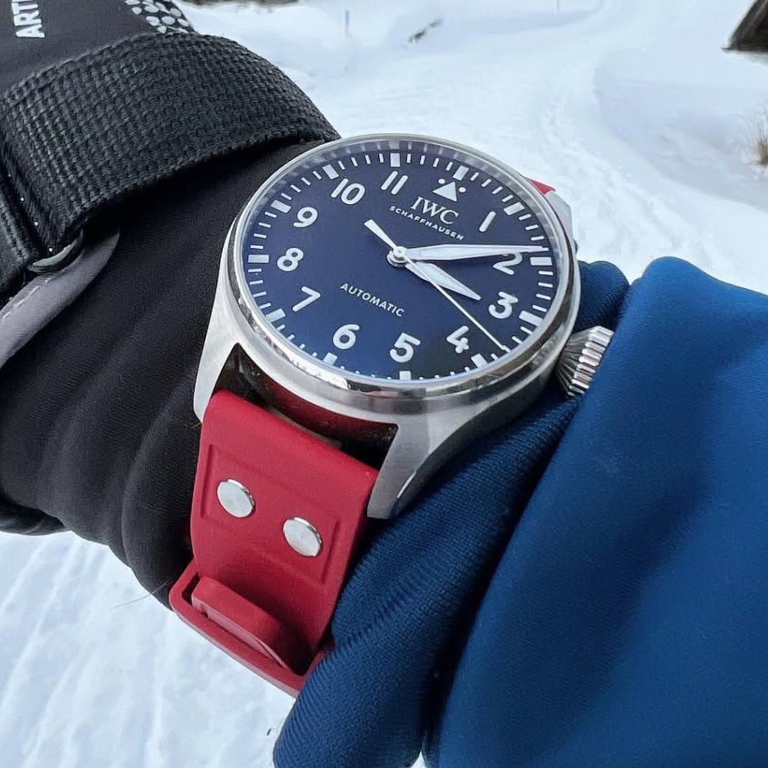 FKM Rubber Strap - For IWC Portugieser/Aquatimer/All Pilot Models/Portugieser/Portofino - Red - With Rivets - Helvetus