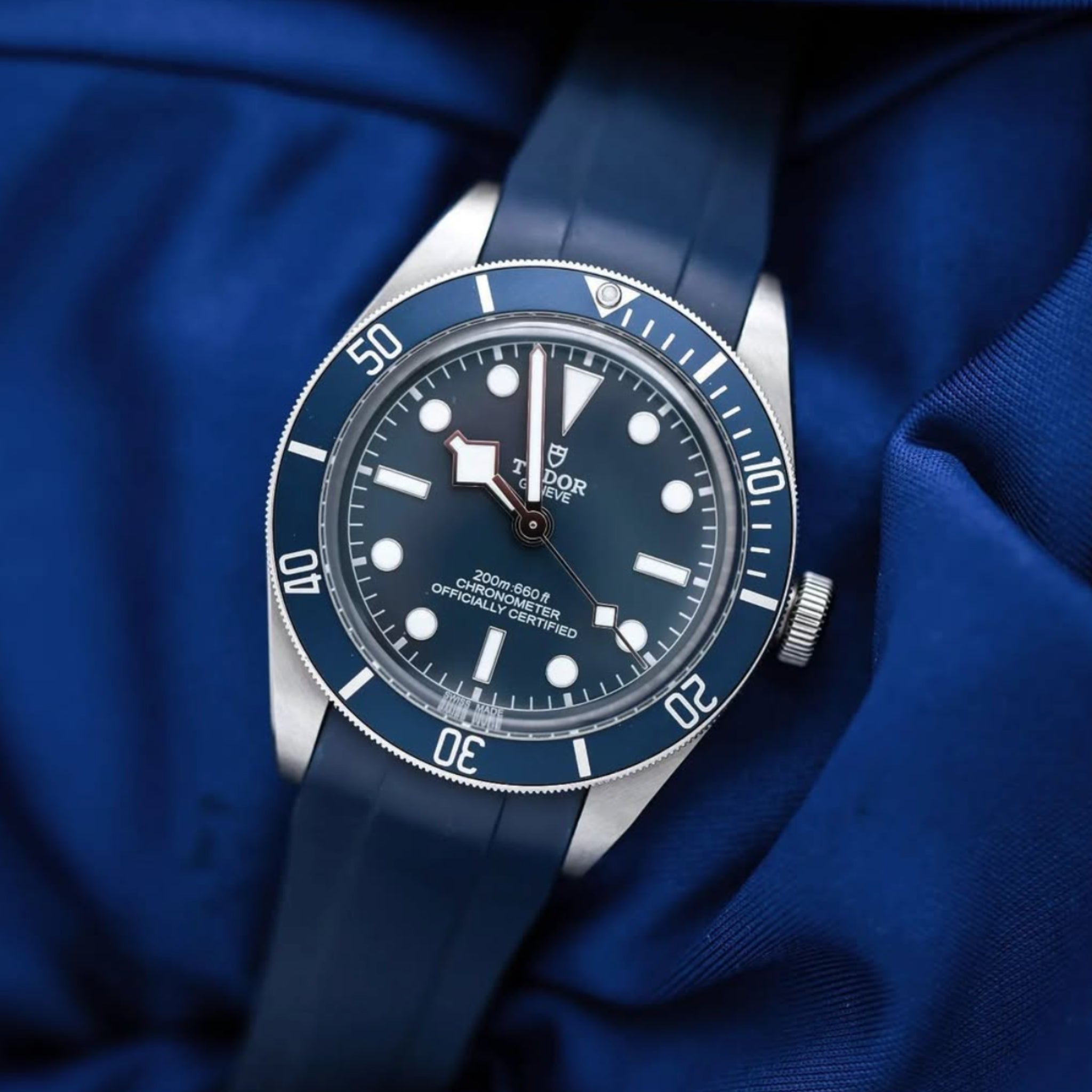 Rubber Strap - For all Tudor Black Bay Models - Navy Blue - Helvetus