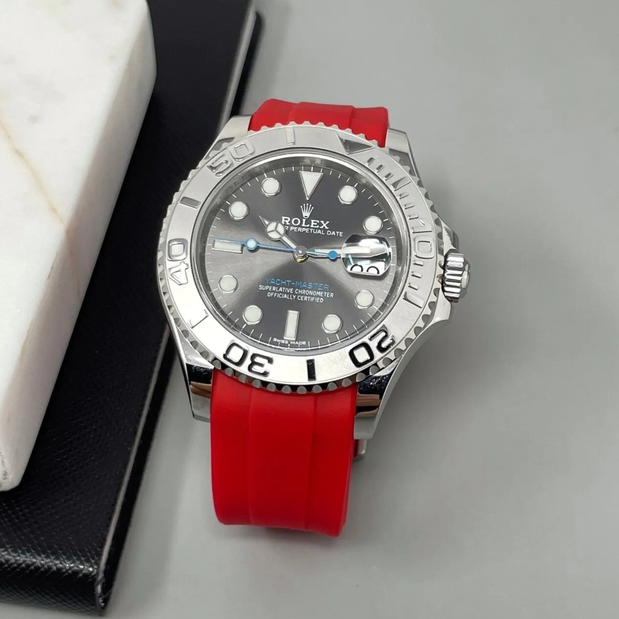 Rubber Strap - For Rolex Yacht - Master 40mm/42mm - Red - Helvetus