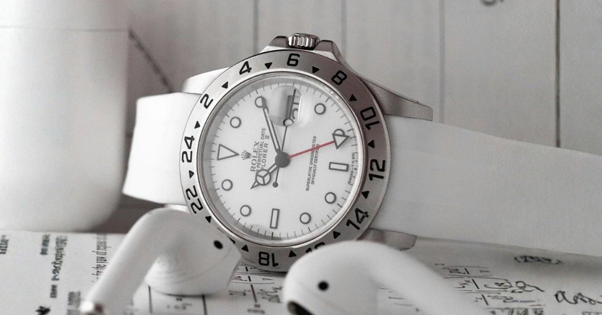 Rolex Explorer II 226570: best straps that suit the 42mm beast - Helvetus