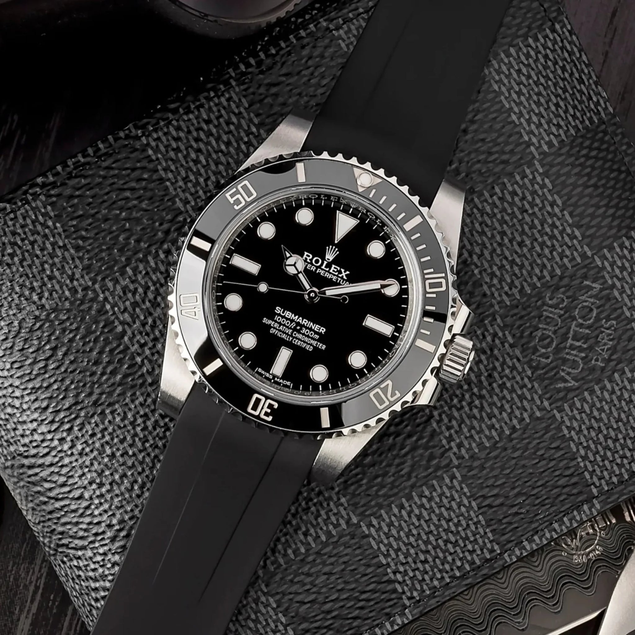 Deployant Rubber Strap - For Rolex Submariner - Black - Helvetus