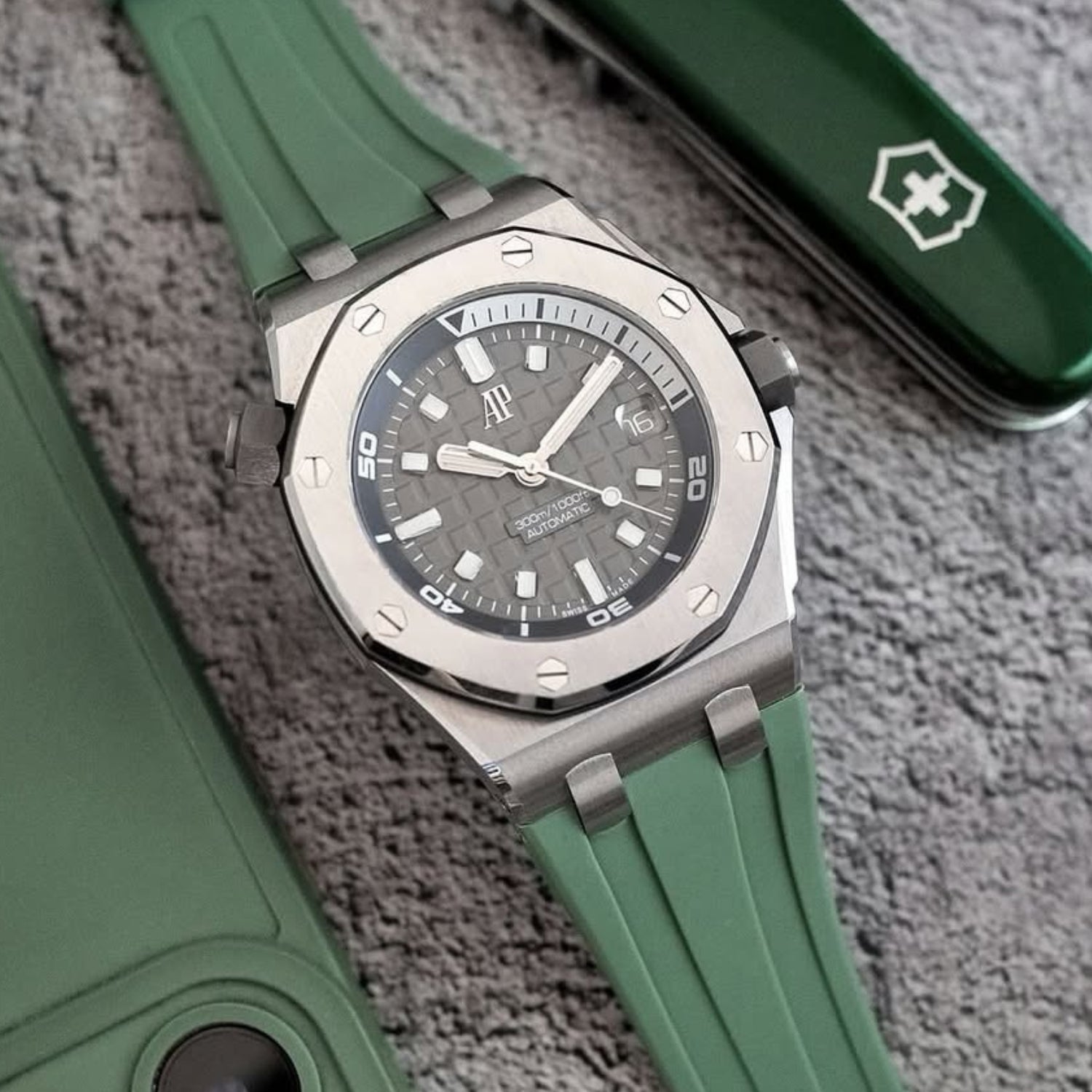 Rubber Strap - For all Audemars Piguet Offshore Diver - Green - Helvetus