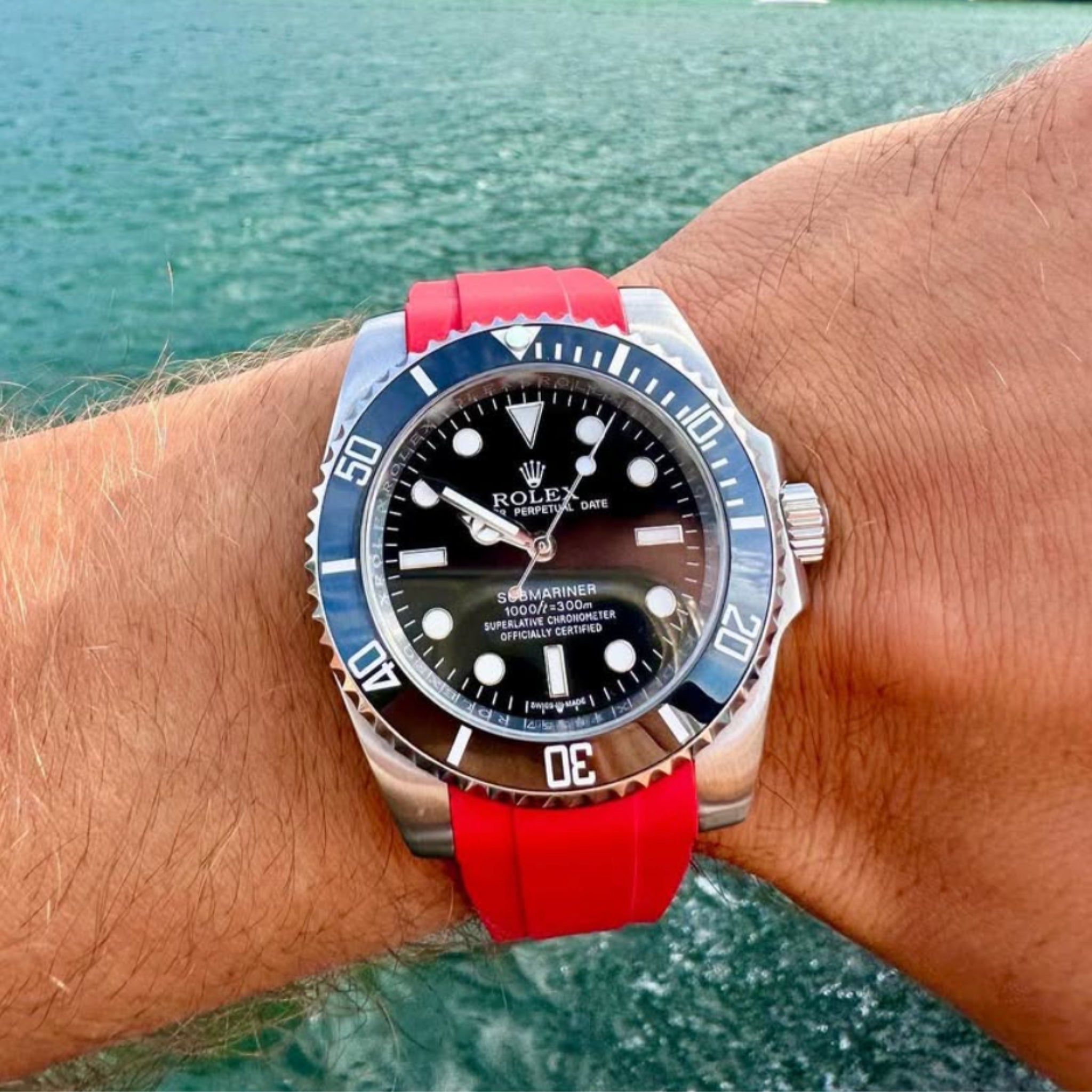 Rubber Strap - For Rolex Submariner - Red - Helvetus